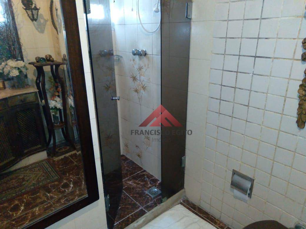 Apartamento à venda com 3 quartos, 130m² - Foto 7