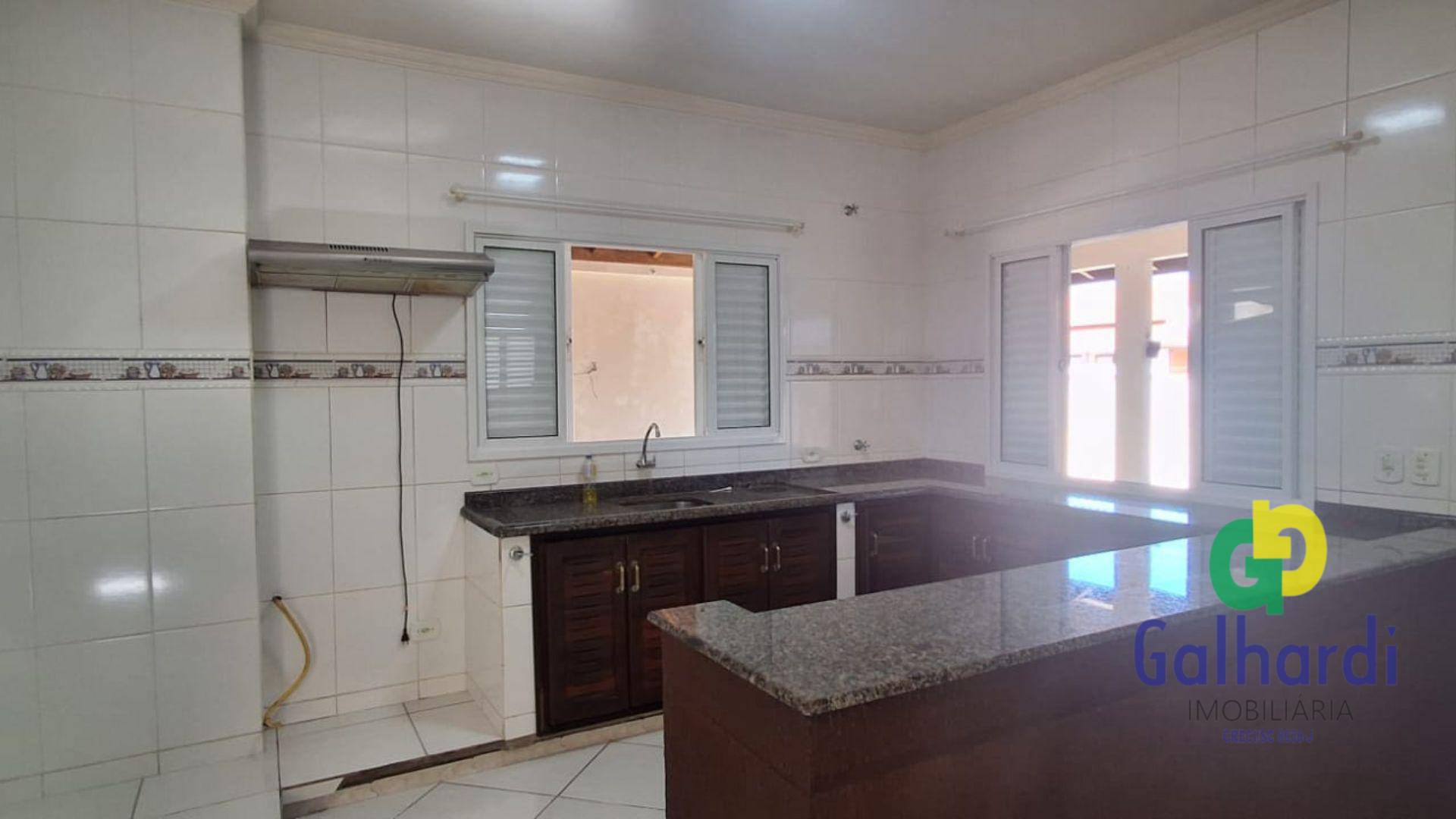 Casa à venda com 4 quartos, 174m² - Foto 11