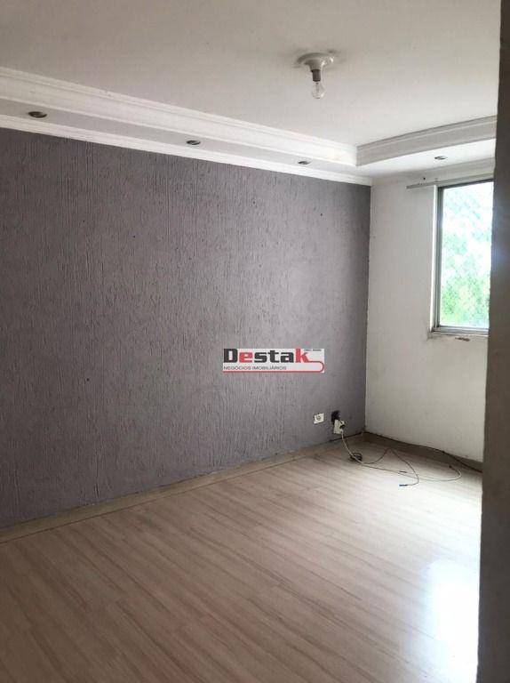 Apartamento à venda com 2 quartos, 58m² - Foto 2