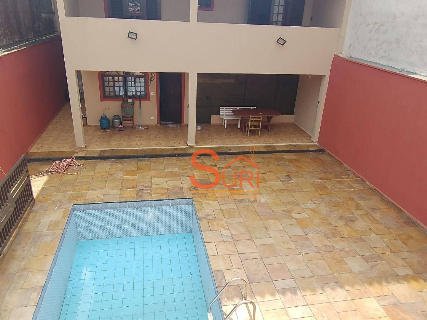 Casa à venda com 3 quartos, 300m² - Foto 19