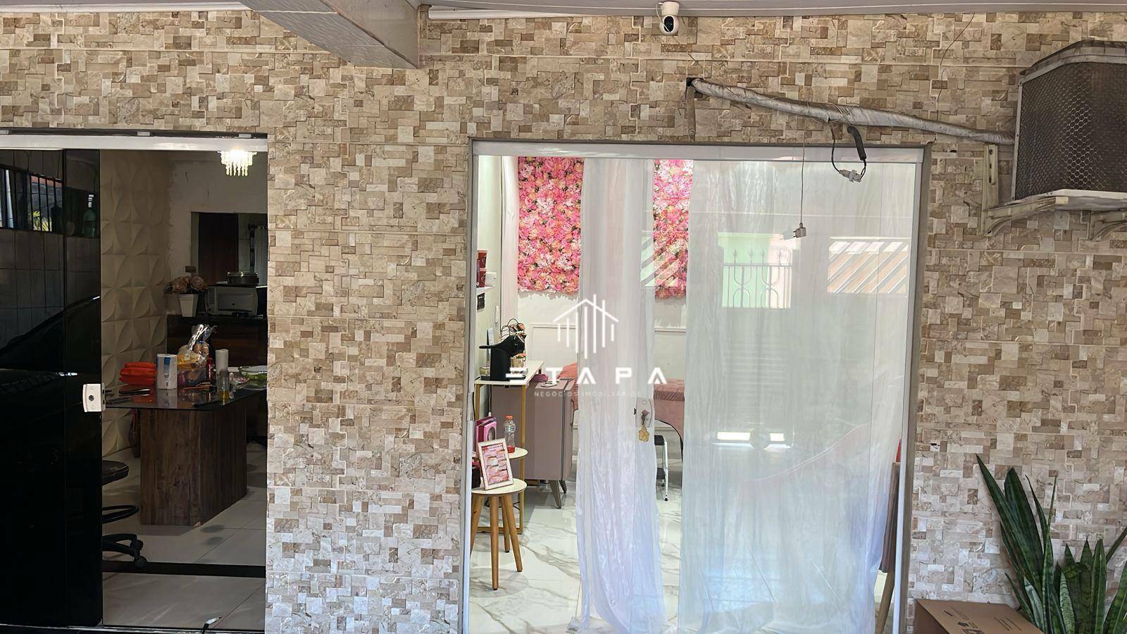 Casa à venda com 4 quartos, 280m² - Foto 9