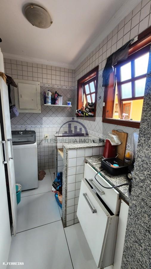 Casa de Condomínio para alugar com 4 quartos, 180m² - Foto 10
