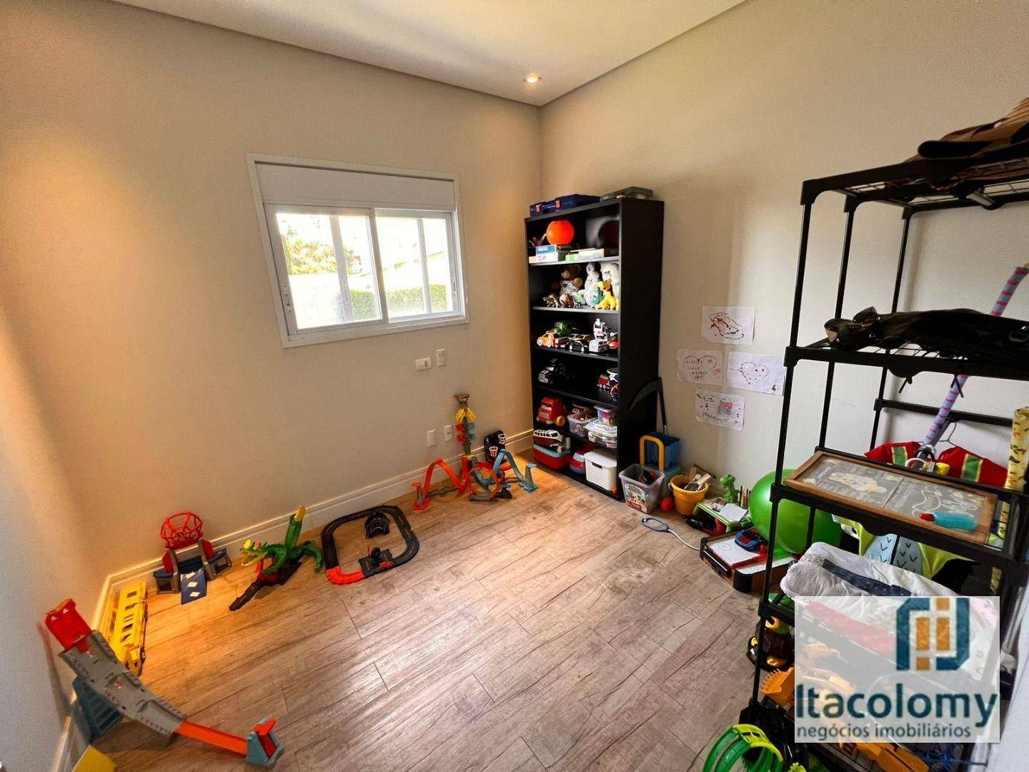 Casa de Condomínio à venda com 4 quartos, 315m² - Foto 32