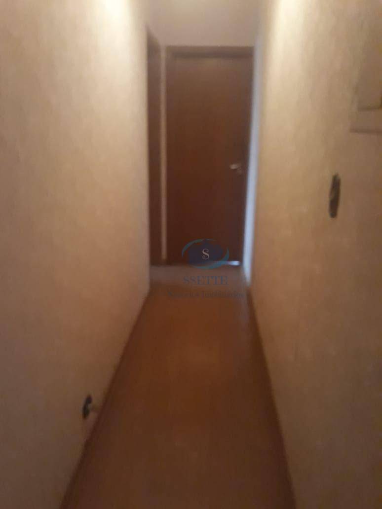 Apartamento à venda com 2 quartos, 118m² - Foto 17