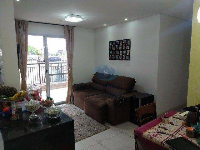 Apartamento à venda com 2 quartos, 68m² - Foto 11