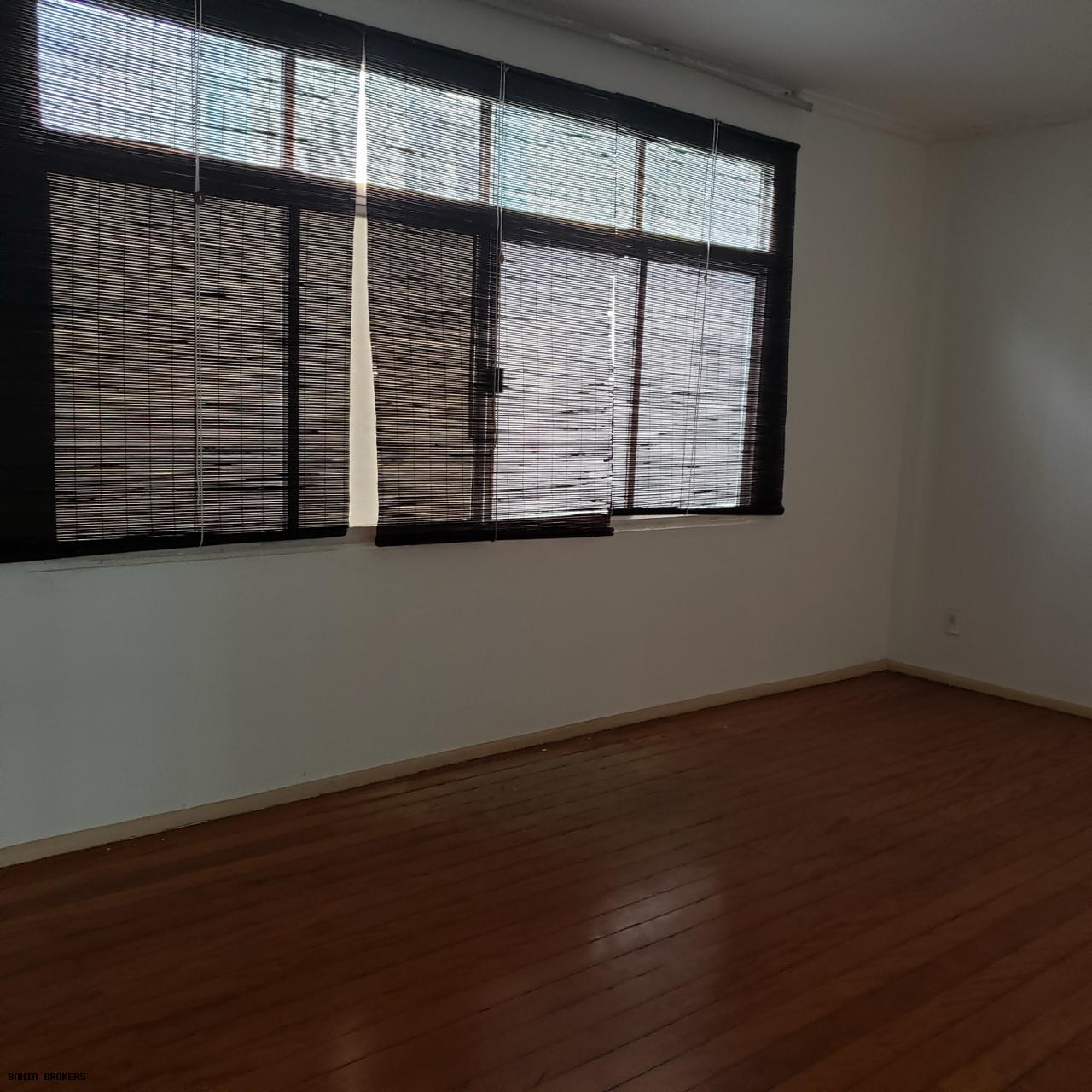 Apartamento à venda com 3 quartos, 103m² - Foto 1