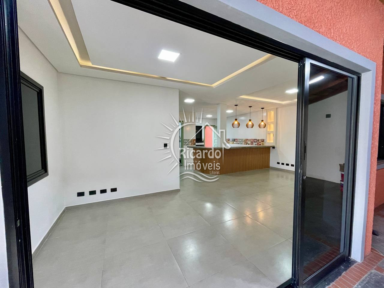 Casa à venda com 4 quartos, 170m² - Foto 8