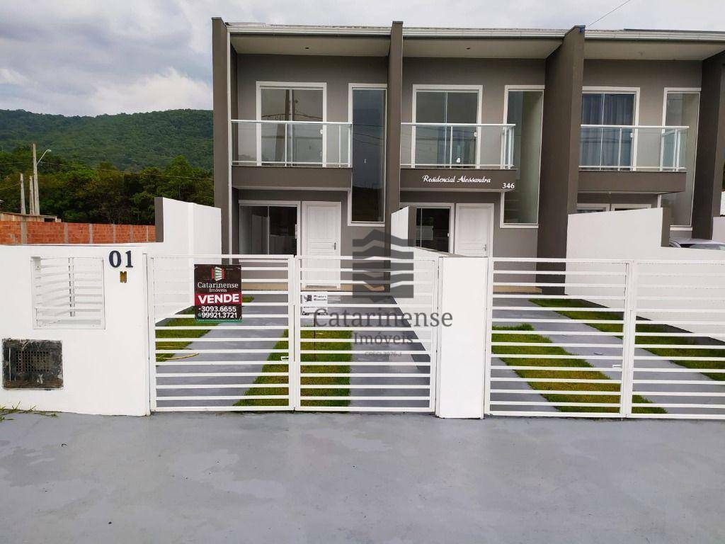 Sobrado à venda com 2 quartos, 74m² - Foto 1