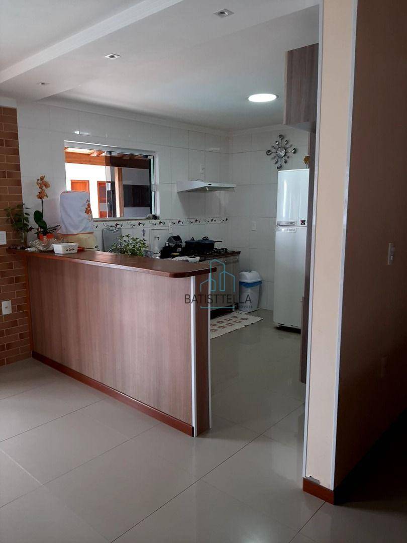 Sobrado à venda com 3 quartos, 240m² - Foto 13