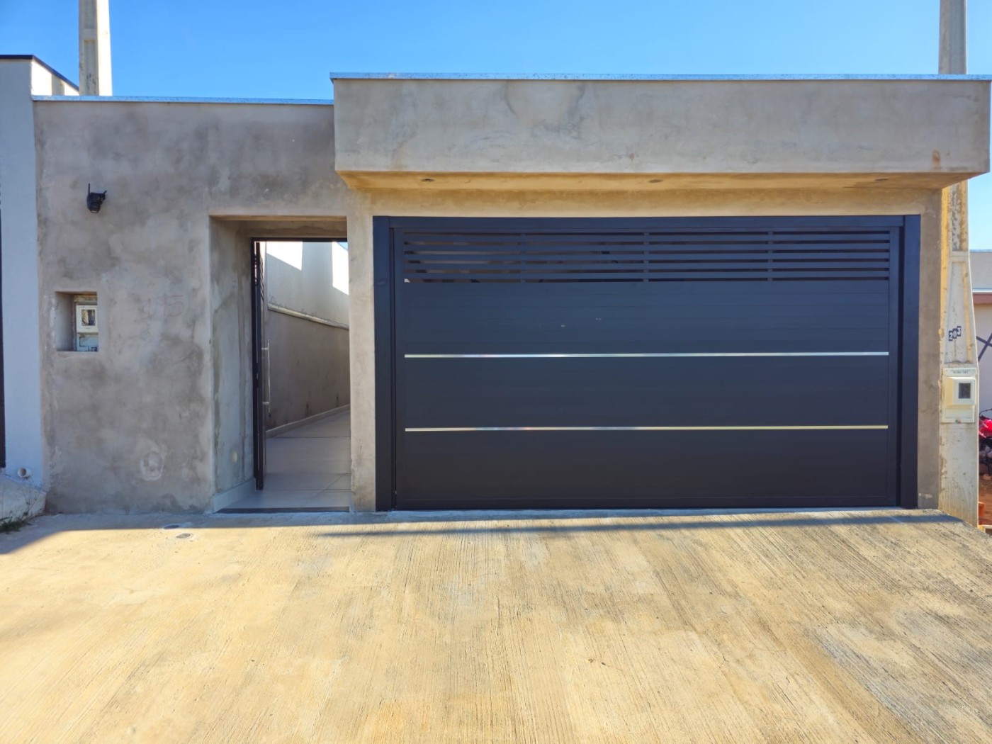 Casa à venda com 2 quartos, 150m² - Foto 2