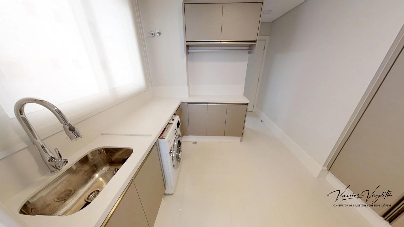 Apartamento à venda com 4 quartos, 237m² - Foto 11