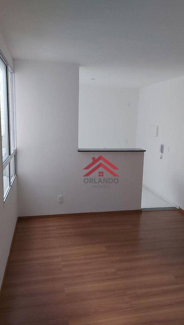 Apartamento à venda com 2 quartos, 45m² - Foto 2