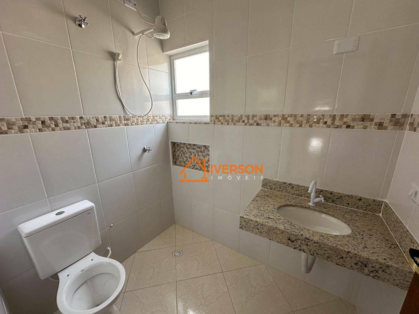 Casa à venda com 2 quartos, 79m² - Foto 11