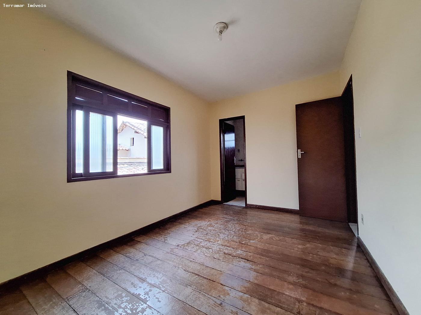 Casa à venda com 3 quartos, 250m² - Foto 12