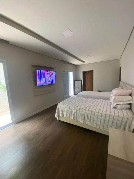 Casa de Condomínio à venda com 4 quartos, 451m² - Foto 10