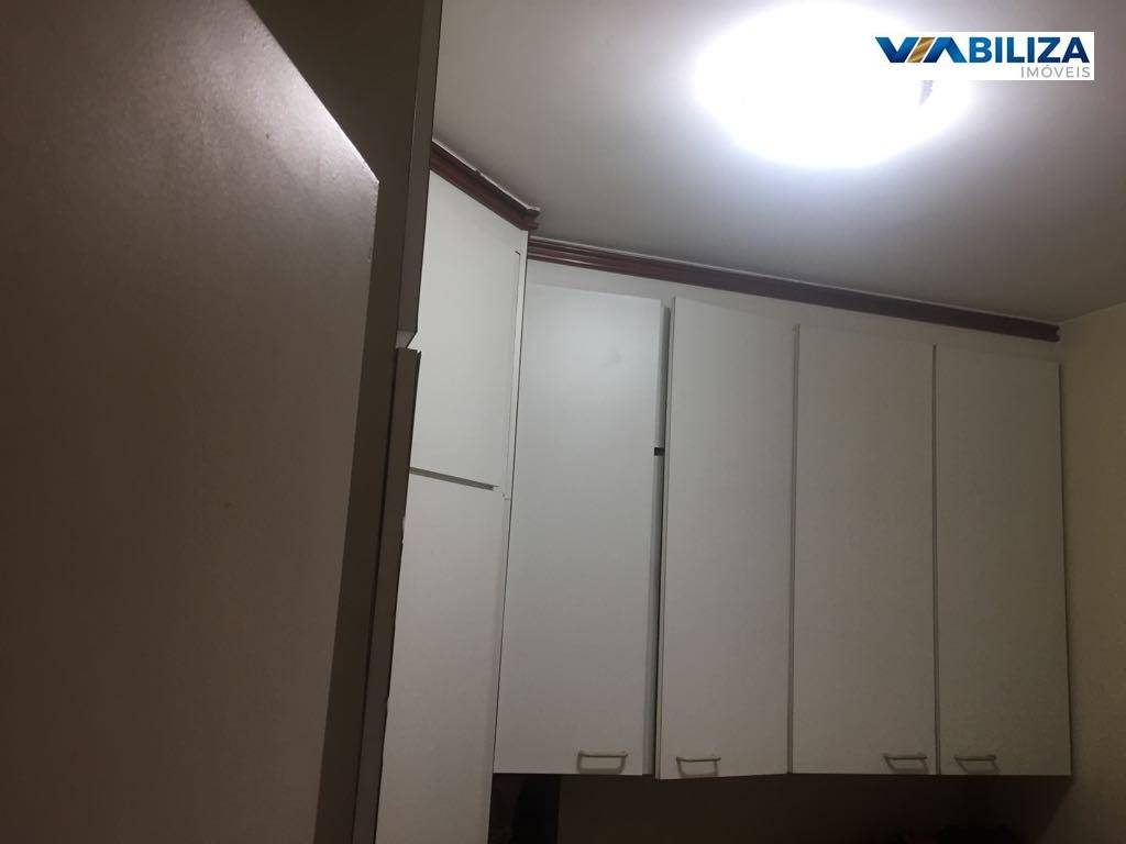 Apartamento à venda com 4 quartos, 198m² - Foto 35