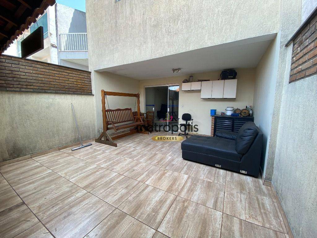 Sobrado à venda com 3 quartos, 1m² - Foto 27