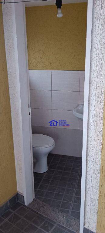 Sobrado à venda com 4 quartos, 300m² - Foto 67