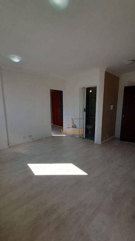 Apartamento à venda com 1 quarto, 37m² - Foto 31