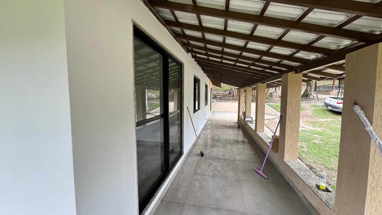 Sítio à venda com 5 quartos, 2m² - Foto 11