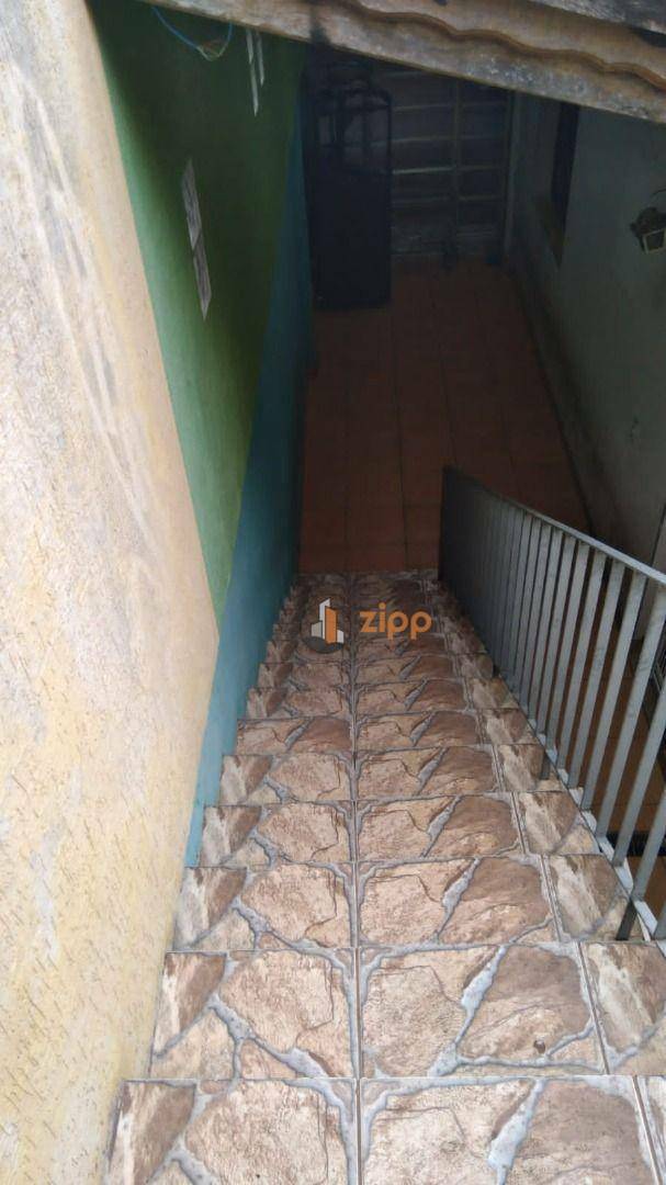 Sobrado à venda com 6 quartos, 300m² - Foto 9