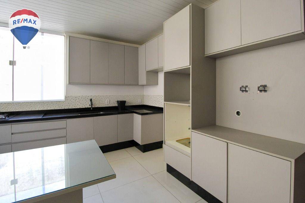 Casa para alugar com 3 quartos, 138m² - Foto 18