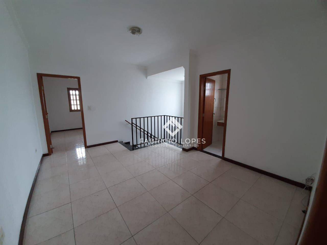 Casa à venda com 2 quartos, 180m² - Foto 8