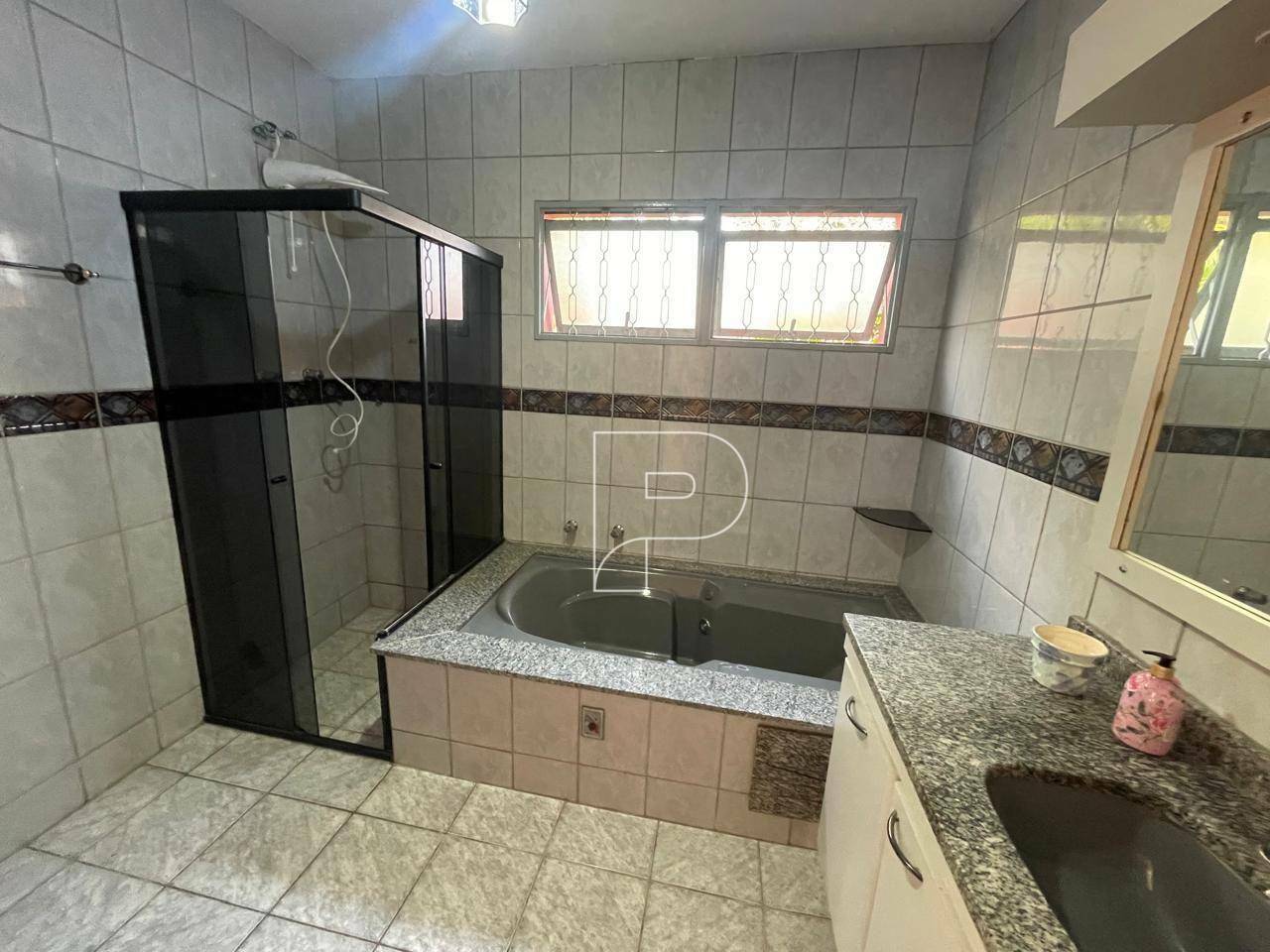 Casa de Condomínio à venda com 4 quartos, 297m² - Foto 42