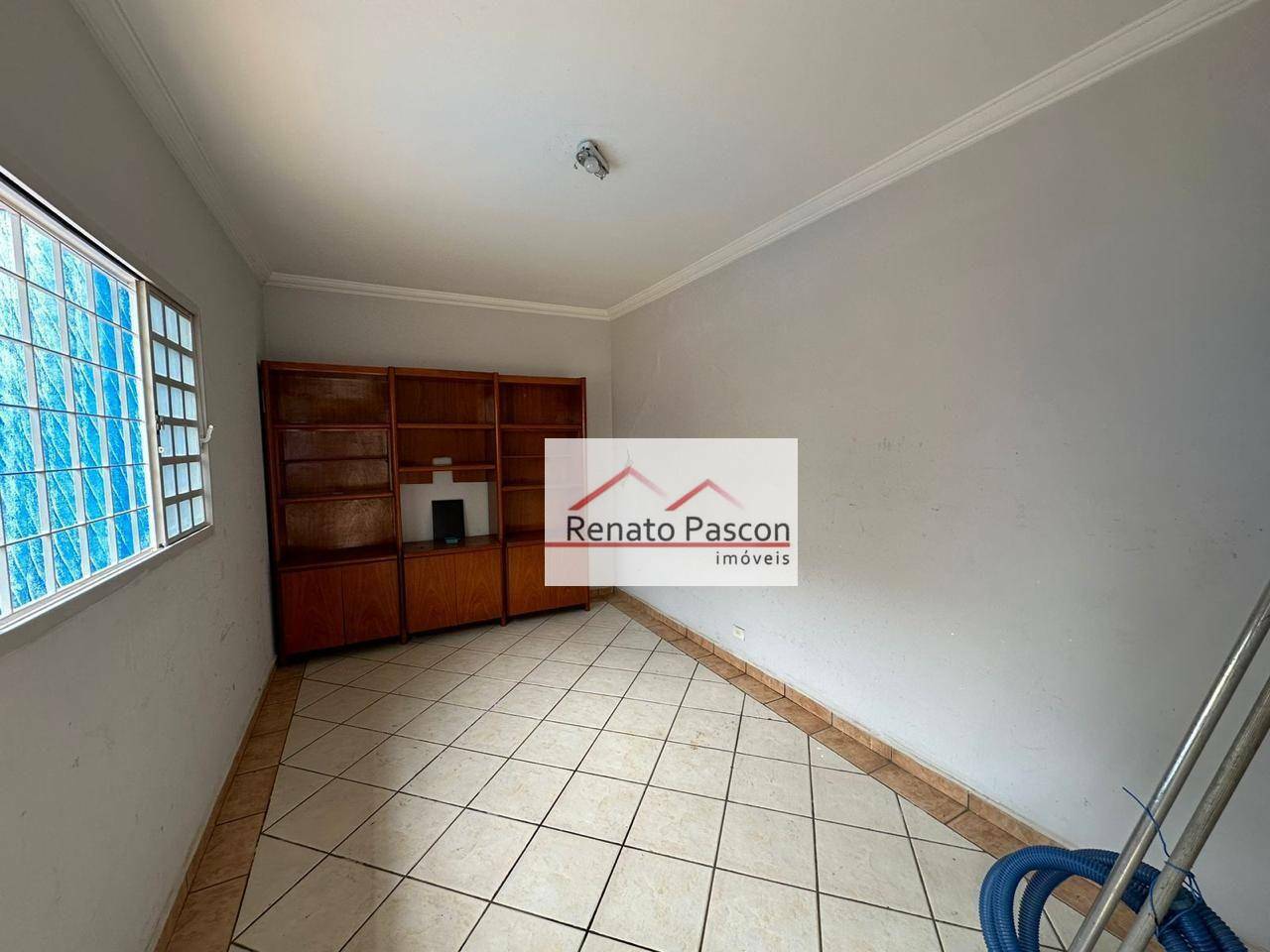 Sobrado à venda com 3 quartos, 249m² - Foto 4