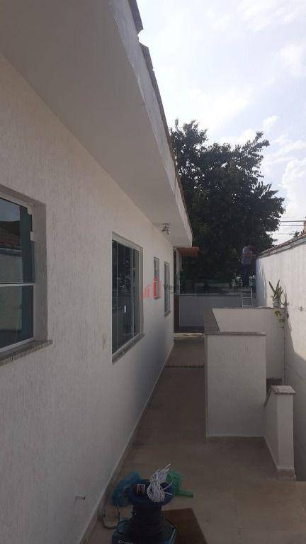 Sobrado à venda e aluguel com 6 quartos, 200m² - Foto 8