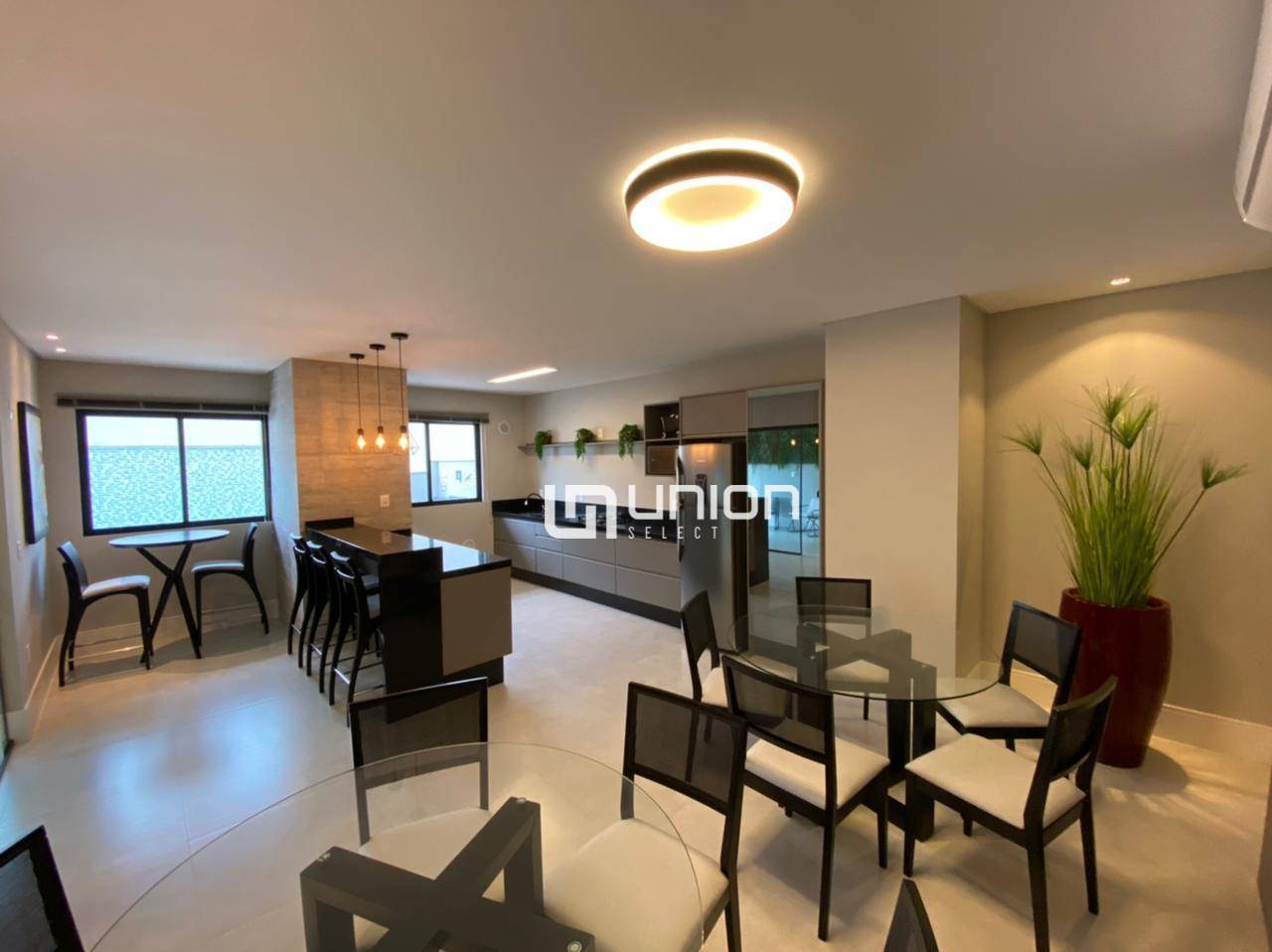 Apartamento à venda com 2 quartos, 62m² - Foto 22