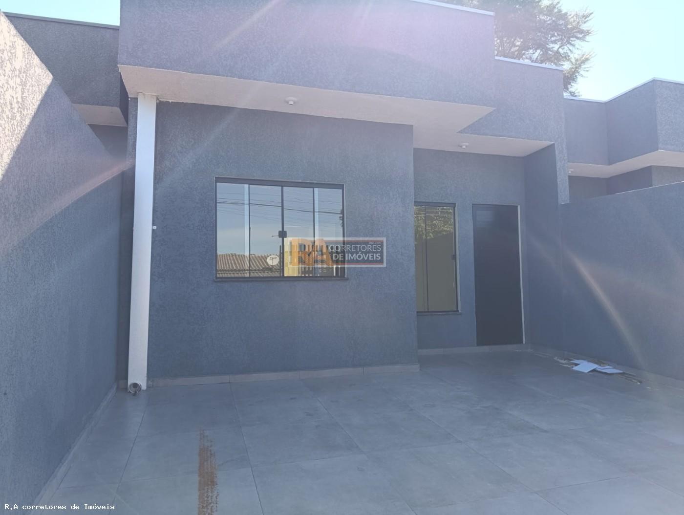 Casa à venda com 2 quartos, 125m² - Foto 3