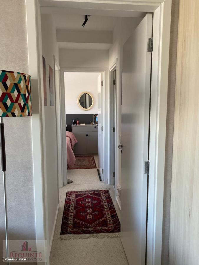 Apartamento à venda com 2 quartos, 55m² - Foto 20