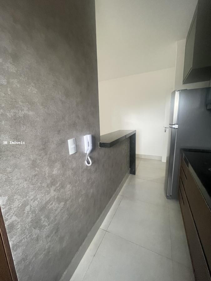 Apartamento para alugar com 2 quartos, 59m² - Foto 14