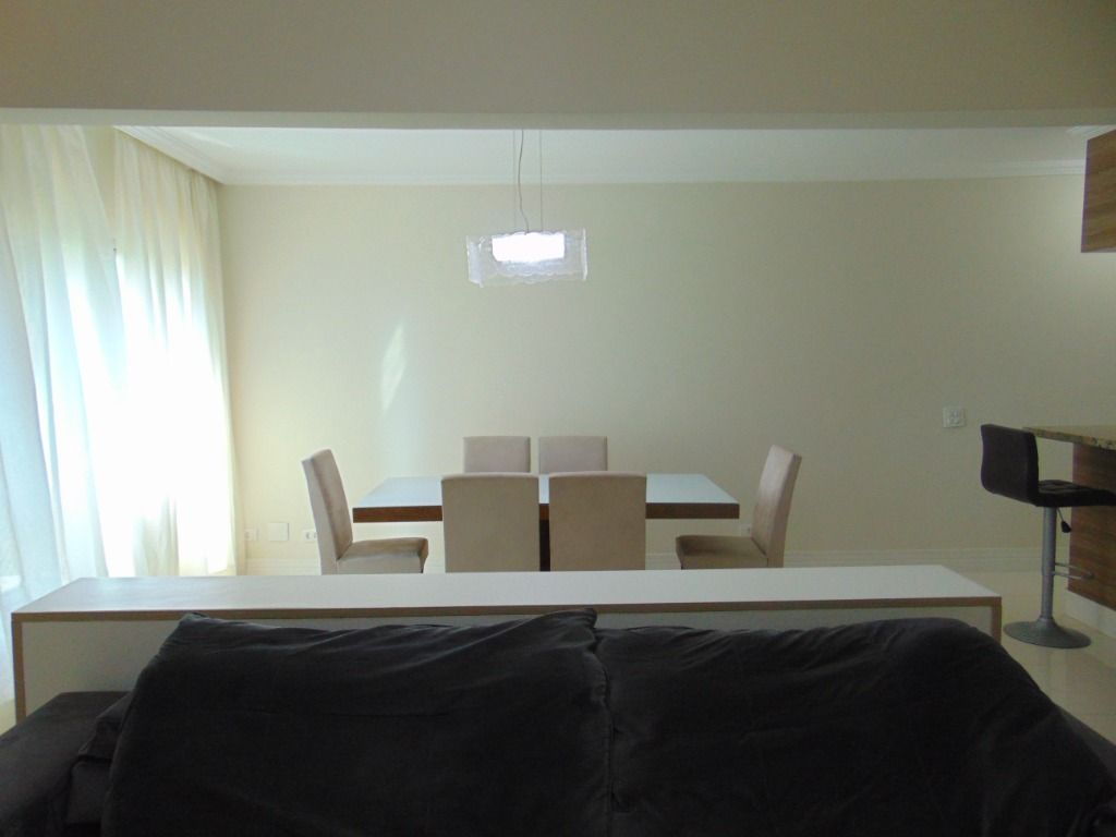 Apartamento à venda com 2 quartos, 105m² - Foto 4