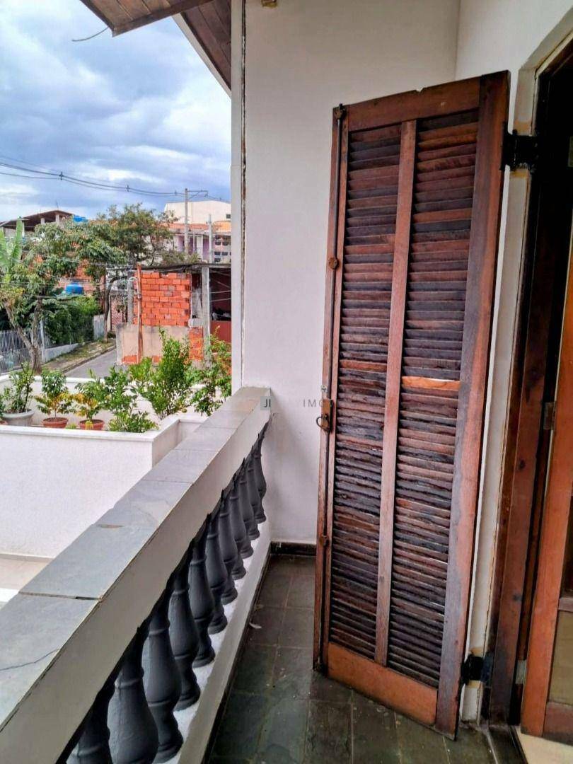 Sobrado à venda com 2 quartos, 120m² - Foto 22