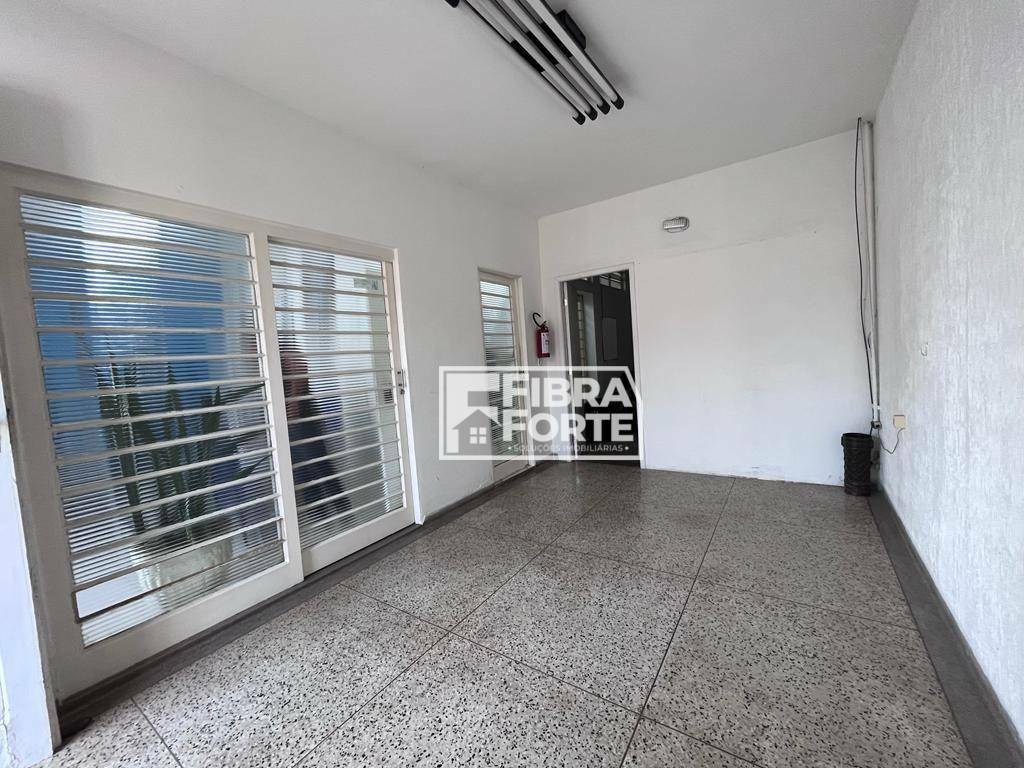 Casa à venda com 3 quartos, 195m² - Foto 18