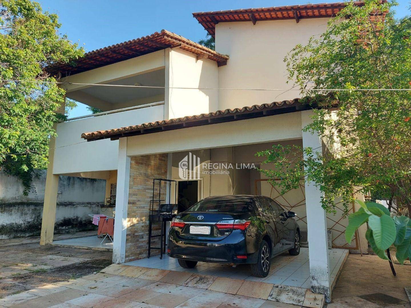 Casa de Condomínio à venda com 3 quartos, 200m² - Foto 2