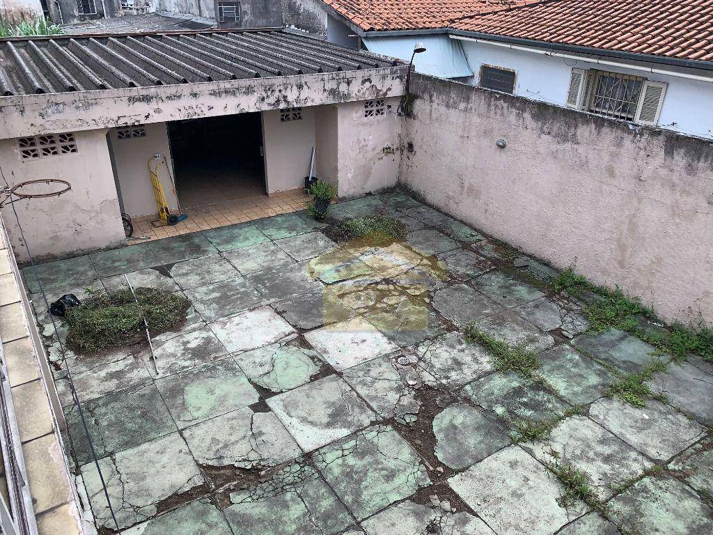 Sobrado à venda com 4 quartos, 304m² - Foto 7