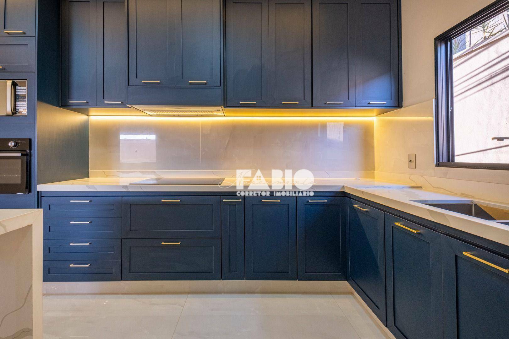 Sobrado à venda com 4 quartos, 470m² - Foto 16