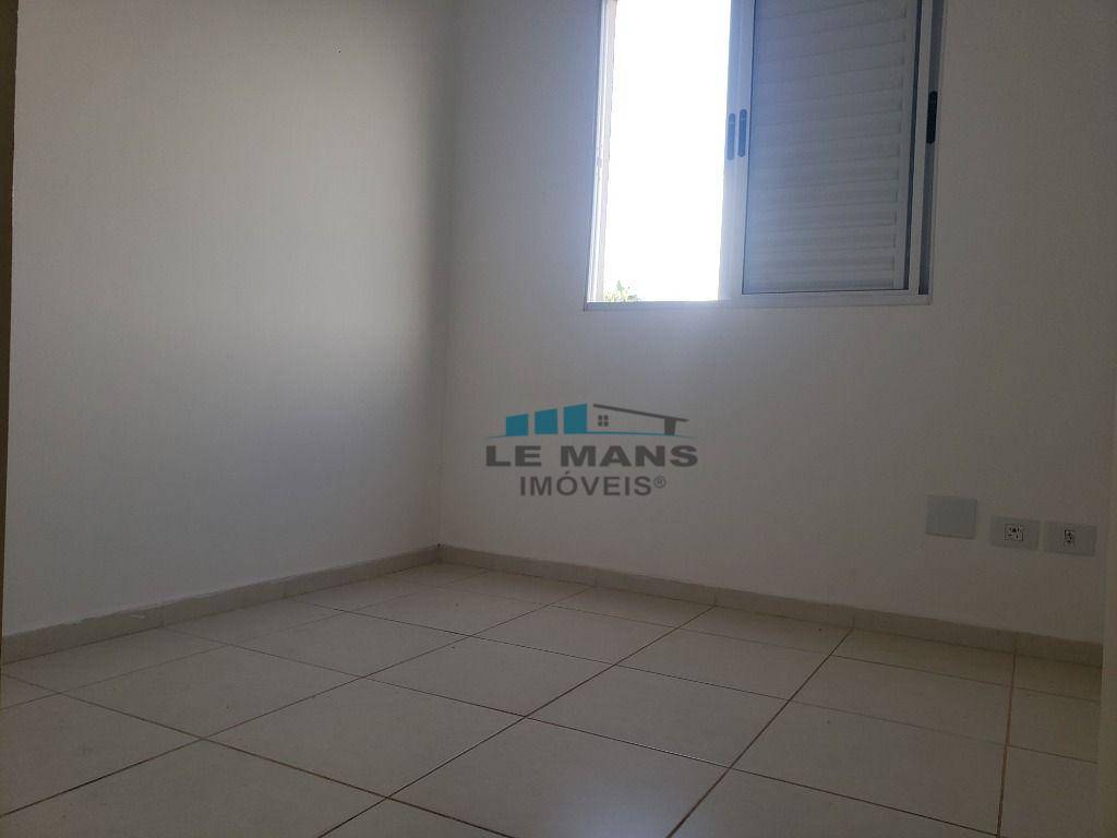 Apartamento à venda e aluguel com 3 quartos, 70m² - Foto 9