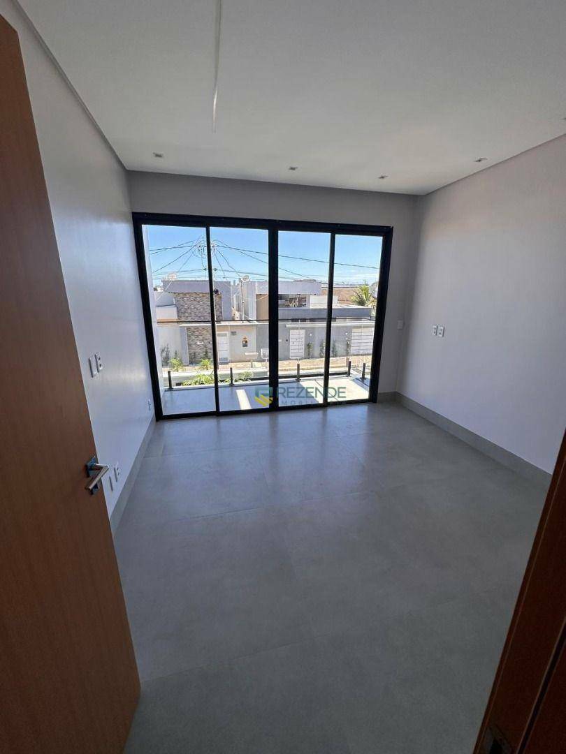 Sobrado à venda com 3 quartos, 200m² - Foto 10