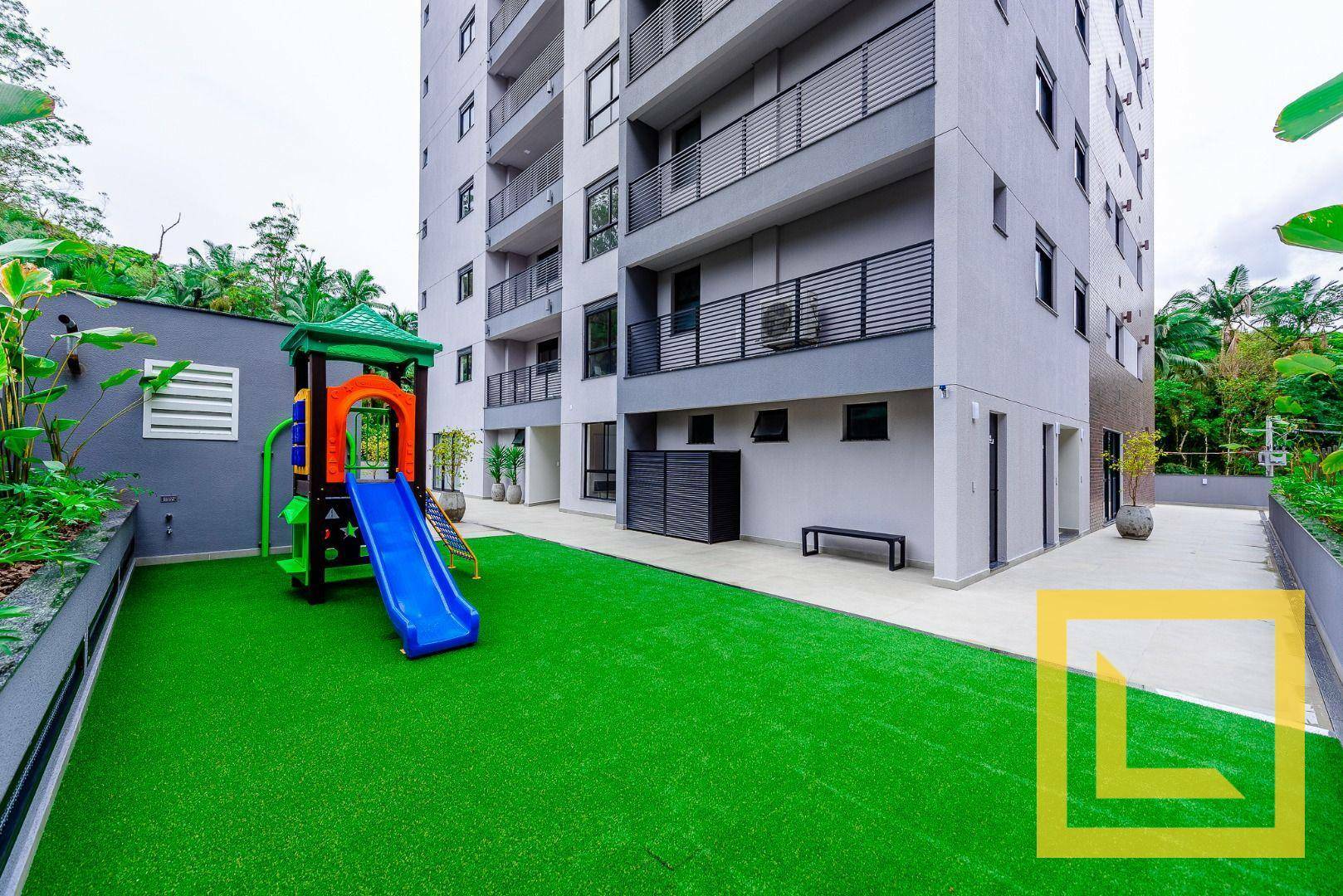 Apartamento à venda com 3 quartos, 170m² - Foto 23