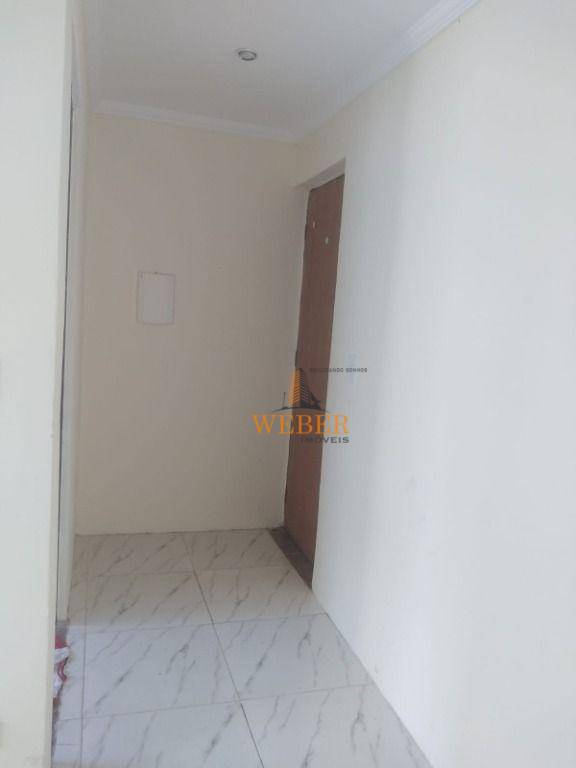 Apartamento à venda com 2 quartos, 47m² - Foto 9