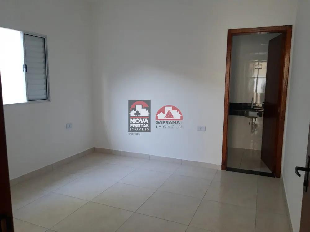 Casa à venda com 2 quartos, 125m² - Foto 7