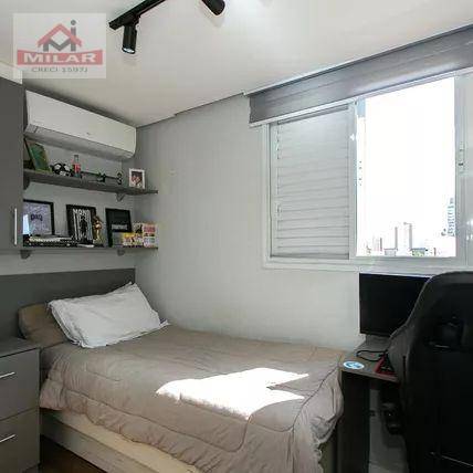 Apartamento para alugar com 3 quartos, 84m² - Foto 4