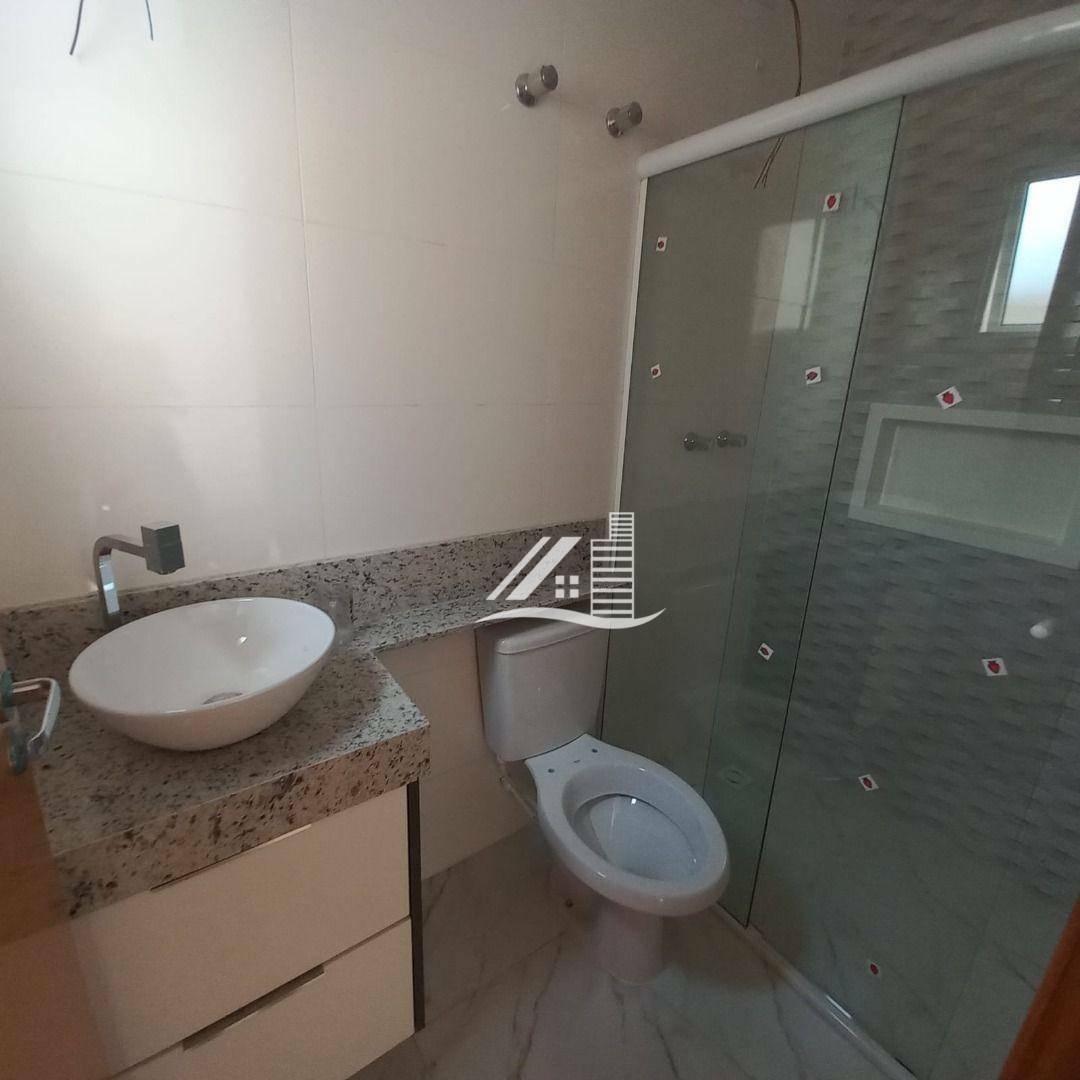 Sobrado à venda com 3 quartos, 213m² - Foto 30