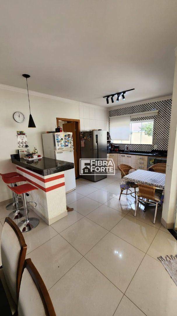 Casa de Condomínio à venda com 3 quartos, 238m² - Foto 11