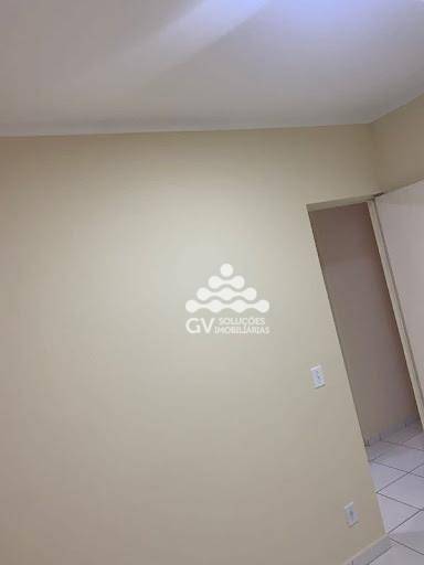 Apartamento à venda com 2 quartos, 44m² - Foto 14