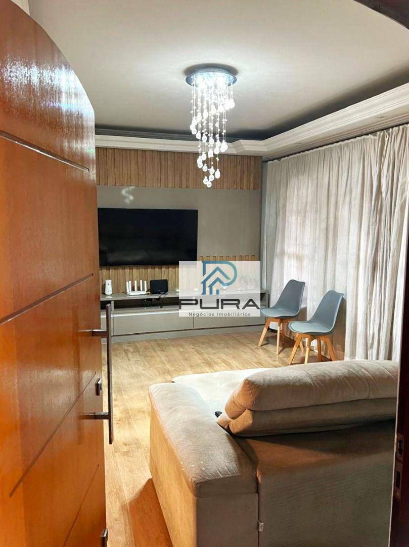 Casa à venda com 3 quartos, 186m² - Foto 2